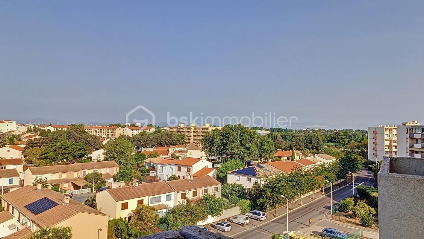 A VENDRE APPARTEMENT STUDIO DE 19M² A PERPIGNAN - BALCON - CLIMATISATION REVERSIBLE - PARKING PRIVE - VUE DEGAGEE - LIBRE DE TOUTE OCCUPATION -