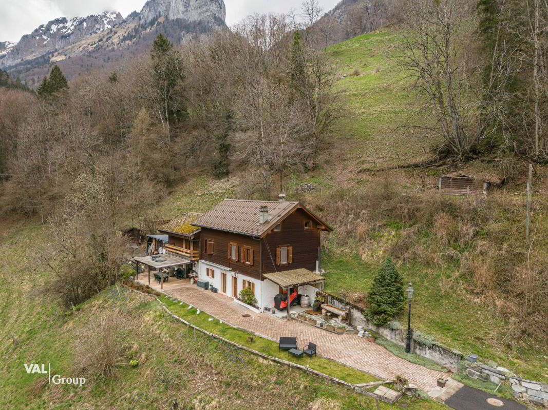 Chalet cosy pour amoureux de nature