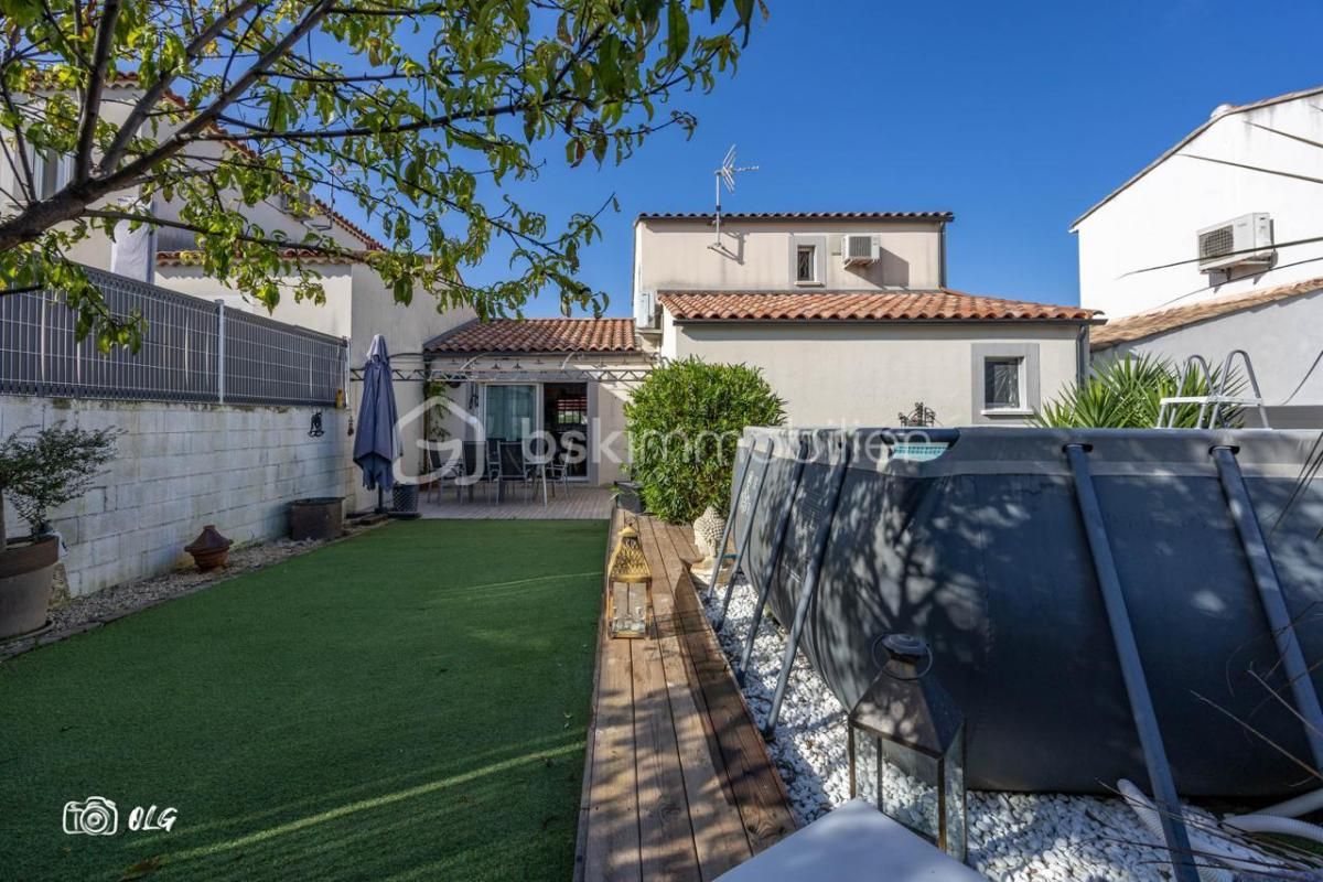 Maison 107 m² à Beaulieu avec Piscine et Jardin