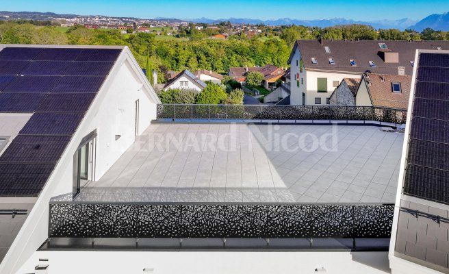 Penthouse de 4,5 pièces neuf avec terrasse de 150 m2.