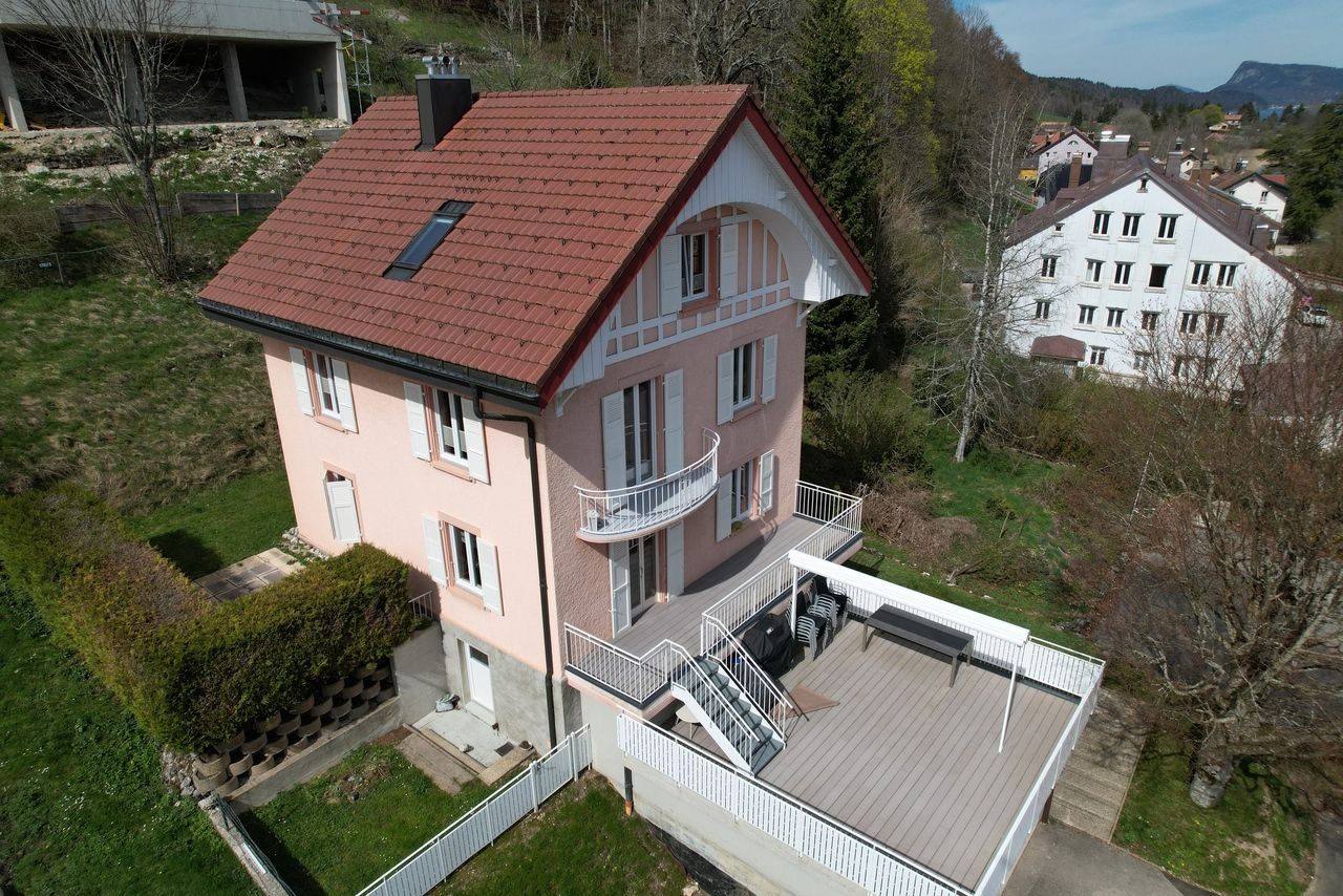 Maison individuelle de 2 appartements, proche de toute commodités