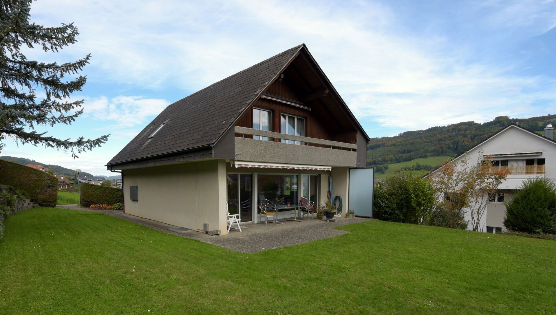 Tolles 5.5-Zimmer-Einfamilienhaus an ruhiger und sonniger Lage