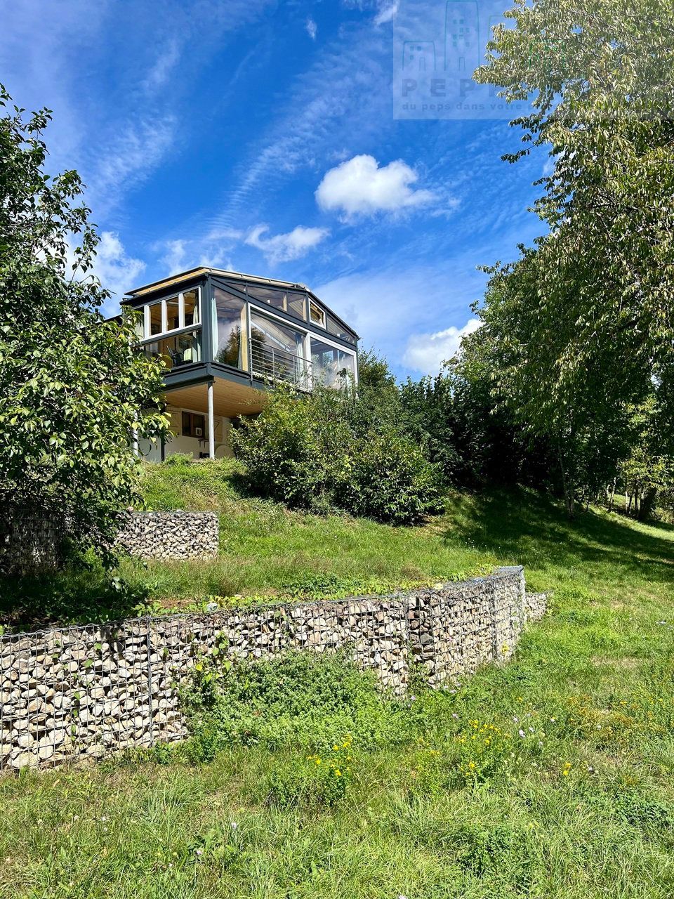 Nice chalet of 4.5 rooms on the edge of the forest.