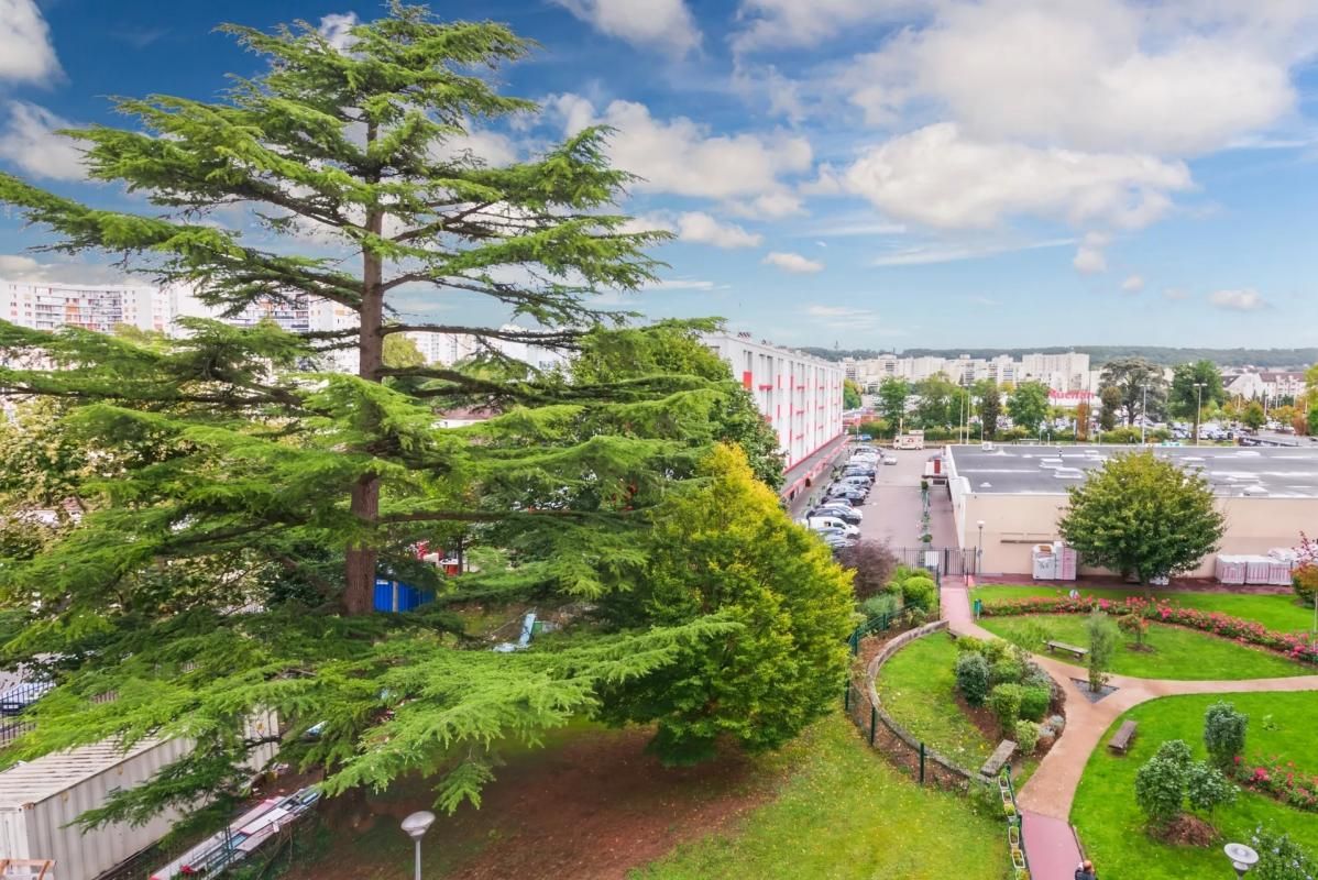 Appartement de 3 pièces de 65m2 en vente à Soisy-sous-Montmorency