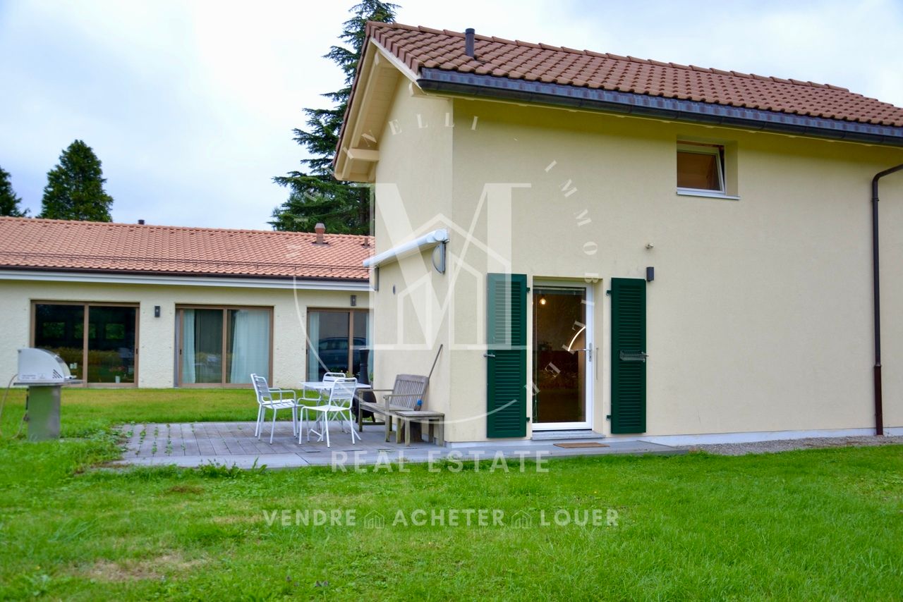 Charmante petite maison individuelle, vue imprenable avec jardin