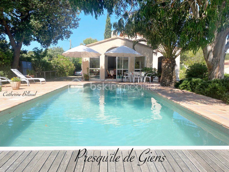 DPT VAR (83) - HYERES - PRESQU'ILE DE GIENS - VILLA 155 m² AVEC PISCINE SUR TERRAIN 1042 m²