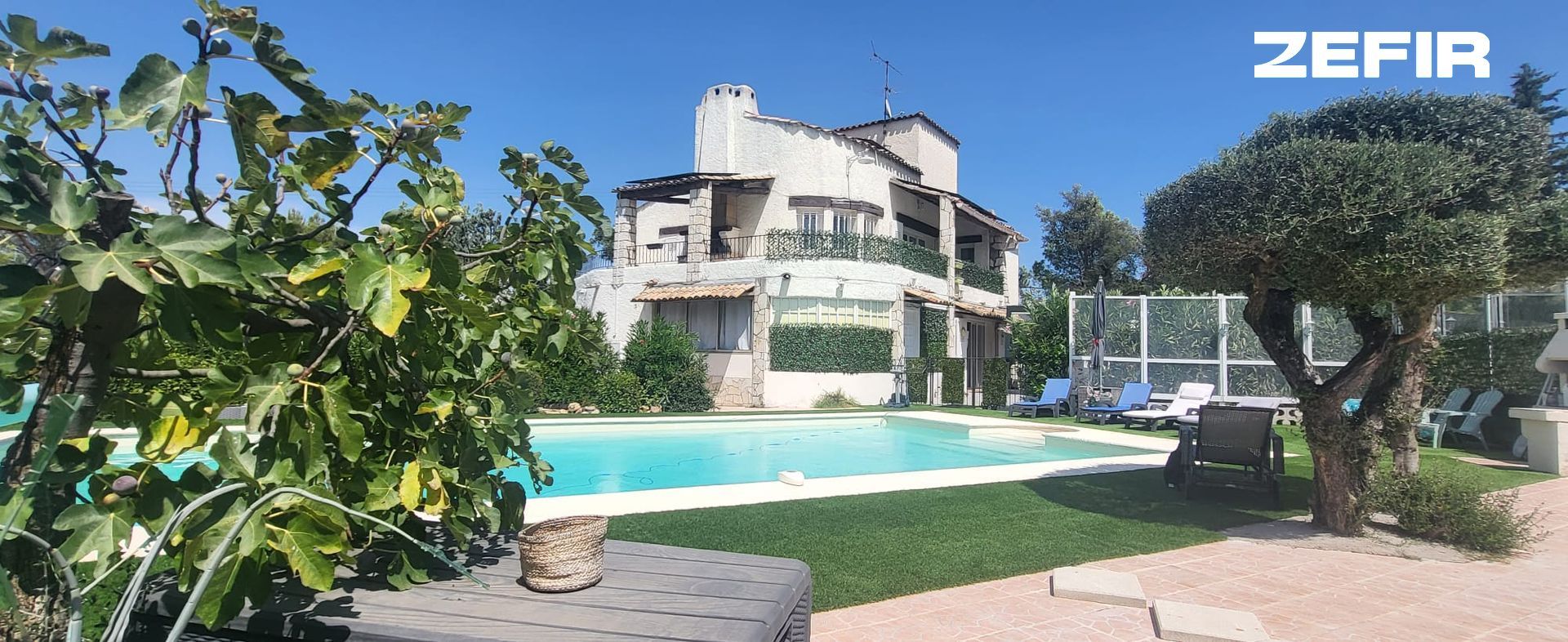 Spacieuse et lumineuse villa de 5 chambres avec piscine et court de tennis à Vidauban - idéal gite ou maison d'hôtes