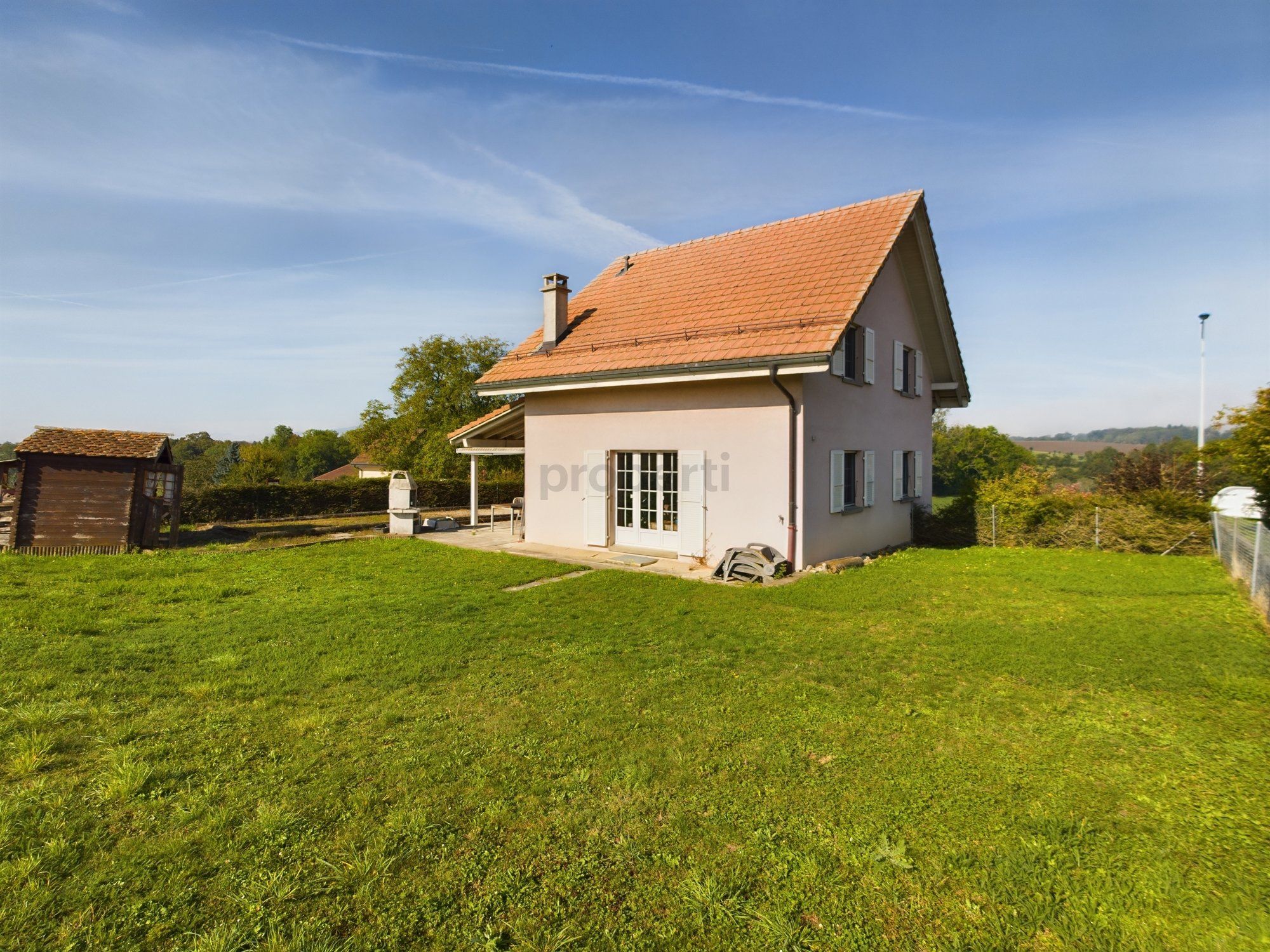 Magnifique maison individuelle de 4.5 pièces à Eclagnens