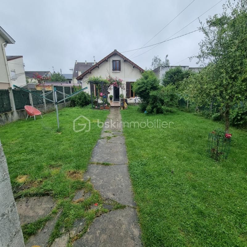 maison individuelle plain pied sur un terrain de 369 m2