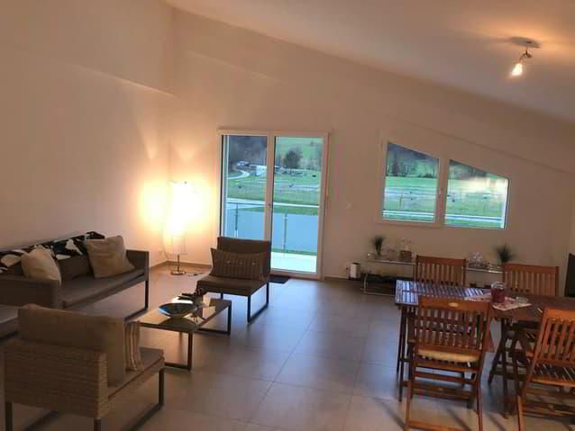 Large, bright 100 m2 duplex apartment in the countryside