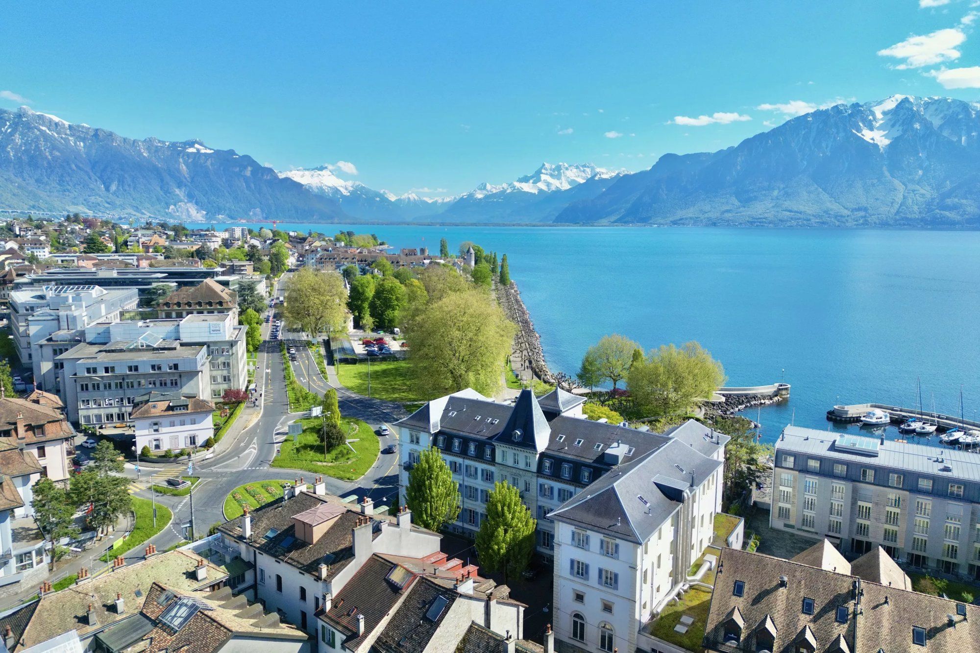 Magnifique loft avec cachet de 3,5 pièces à deux pas du Lac !