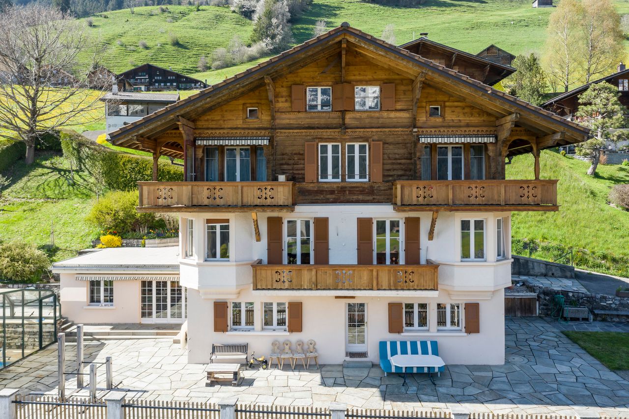 Magnifique propriété de 12 pièces sur les hauts de Château-d'Oex