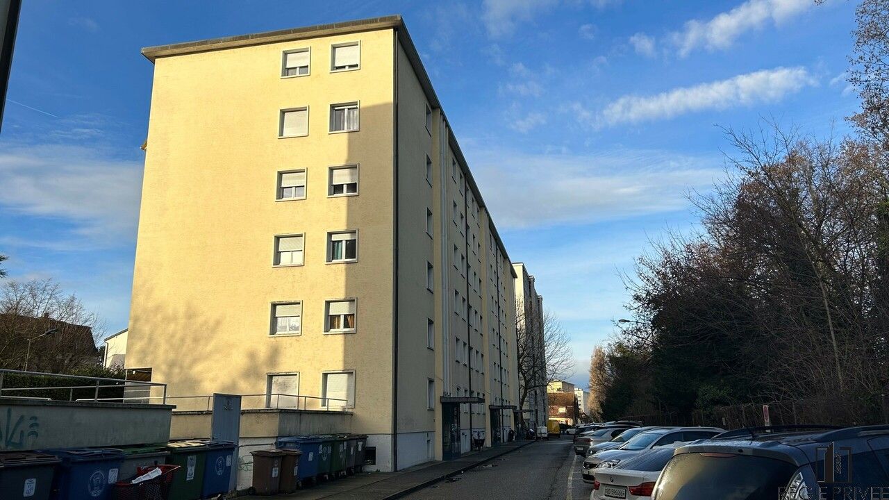 Appartement de 2.5 pièces rénové avec balcon