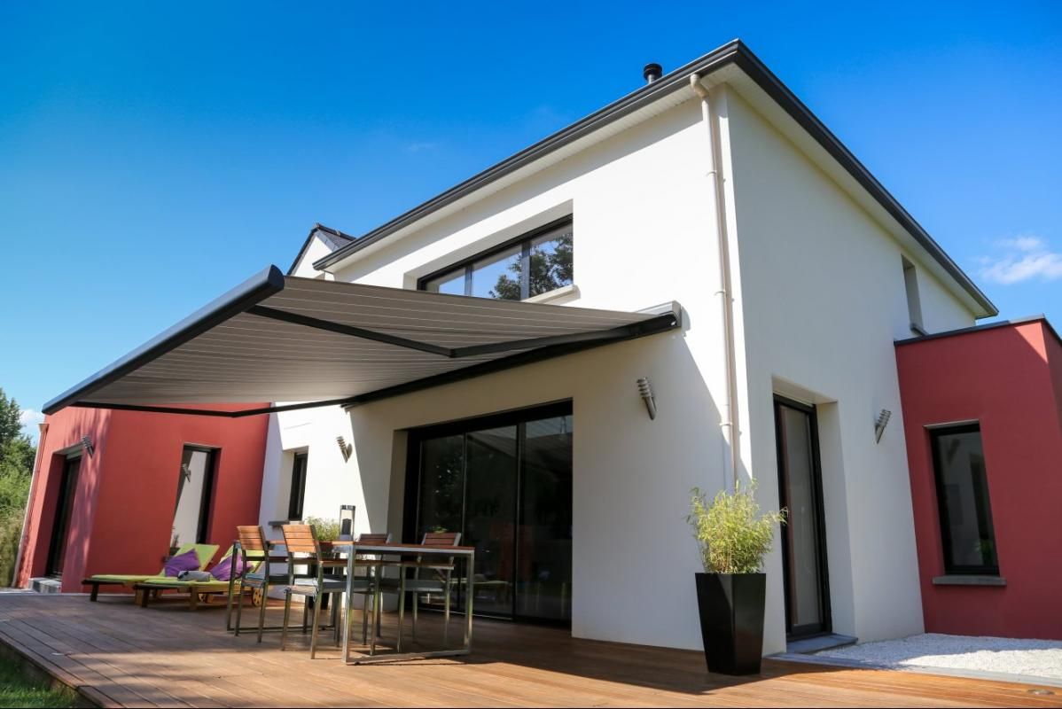 Villa T4 en duplex traversant Est/Ouest avec terrasse et jardin à Mèze