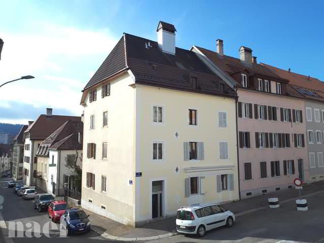 Duplex in a small, quiet building with shared garden.