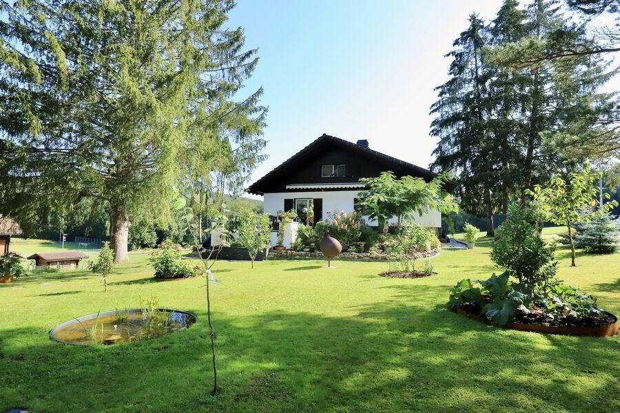 Chalet surrounded by nature, with stunning views and guaranteed peace