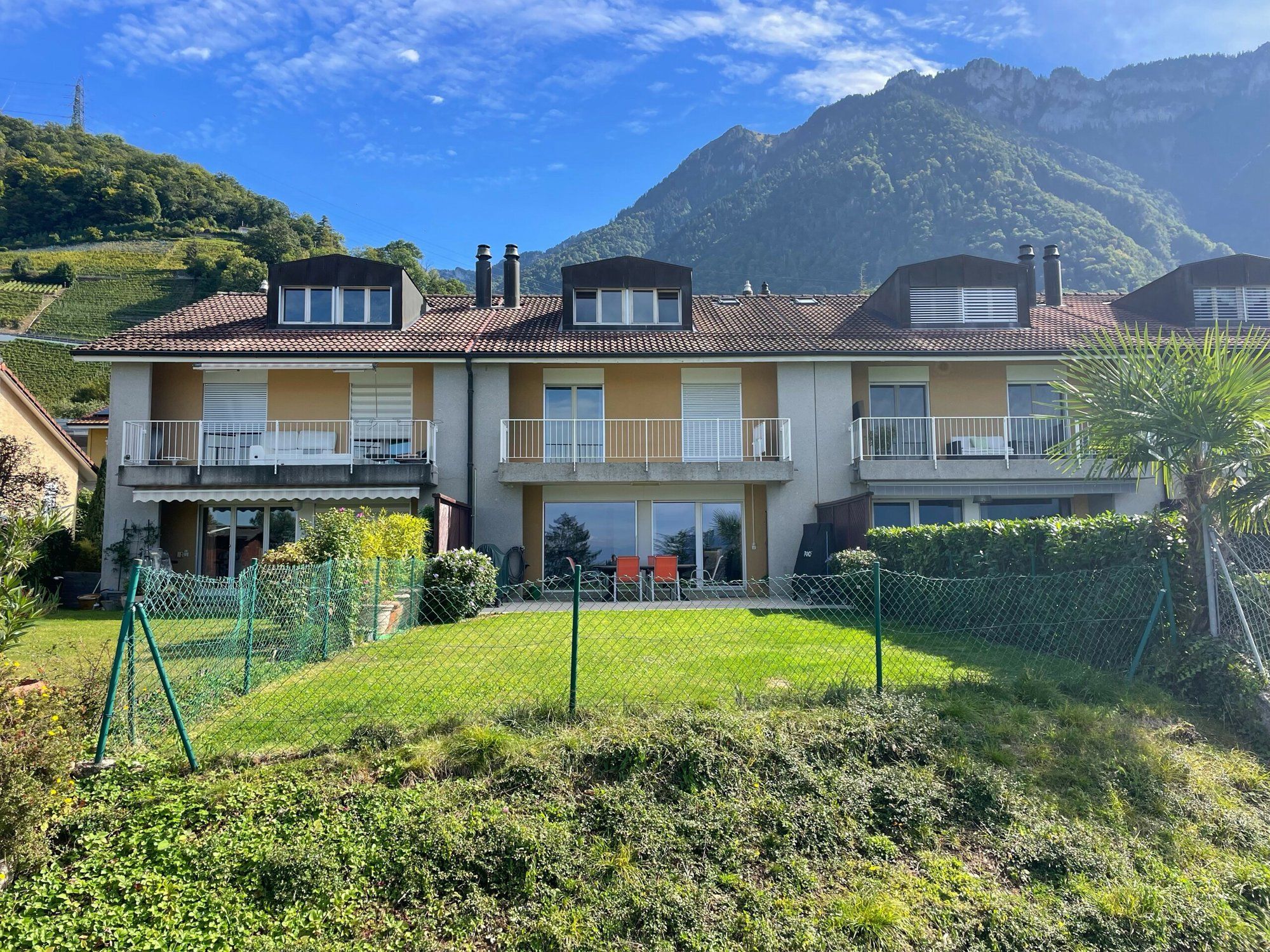 Charmante villa avec vue lac