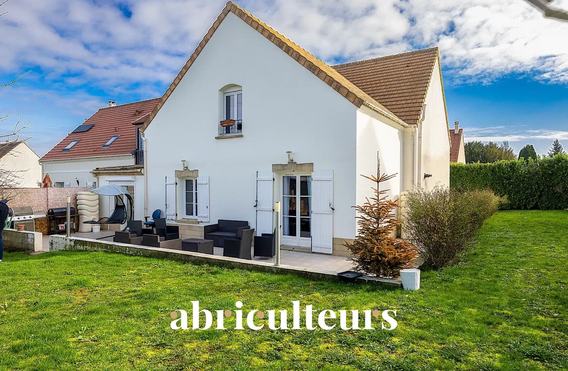 Maison Spacieuse de 180 m² avec Jardin et Garage