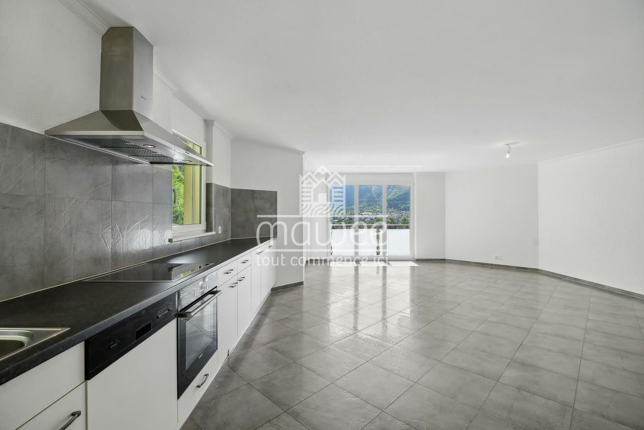 Appartement de 4,5 pièces avec balcon de 18 m² et vue panoramique !