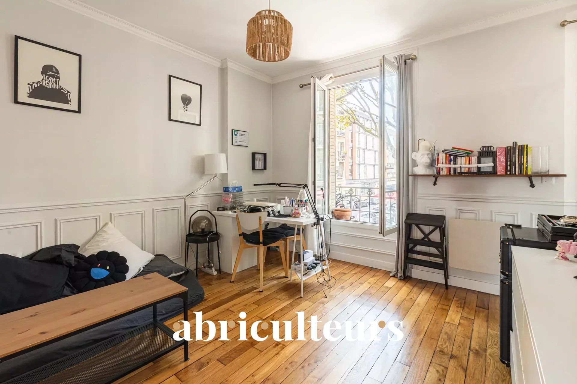 Appartement 2 pièces de 33 m2 en vente à Clichy (vendu loué) - idéal primo accédant.