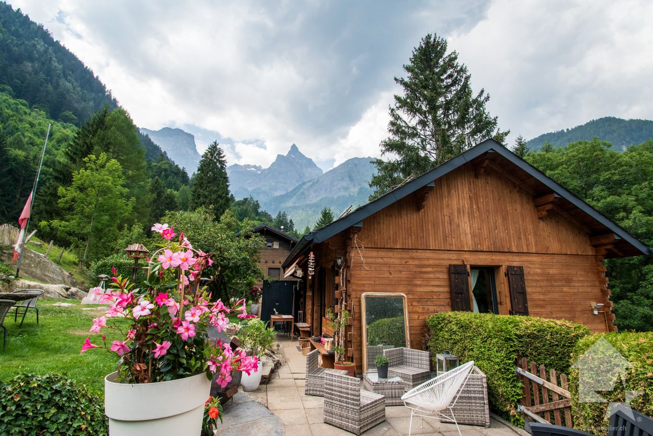 Chalet au coeur de la nature libre de suite