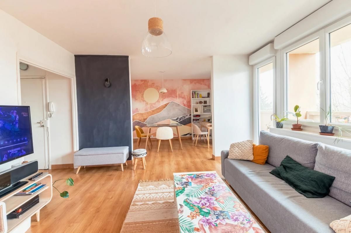 Bel appartement lumineux de 69 m² avec balcon et parking privé