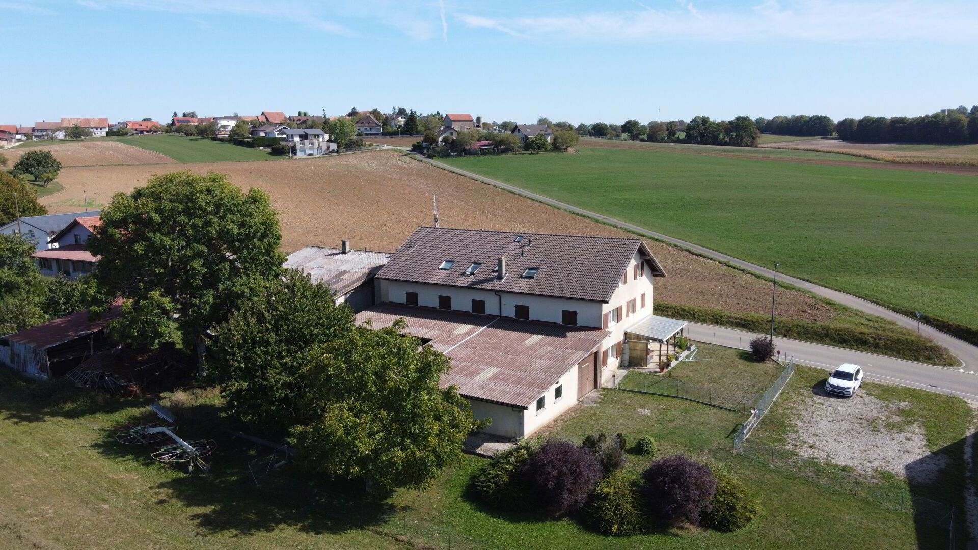 Mehrfamilienhaus mit drei Wohnungen