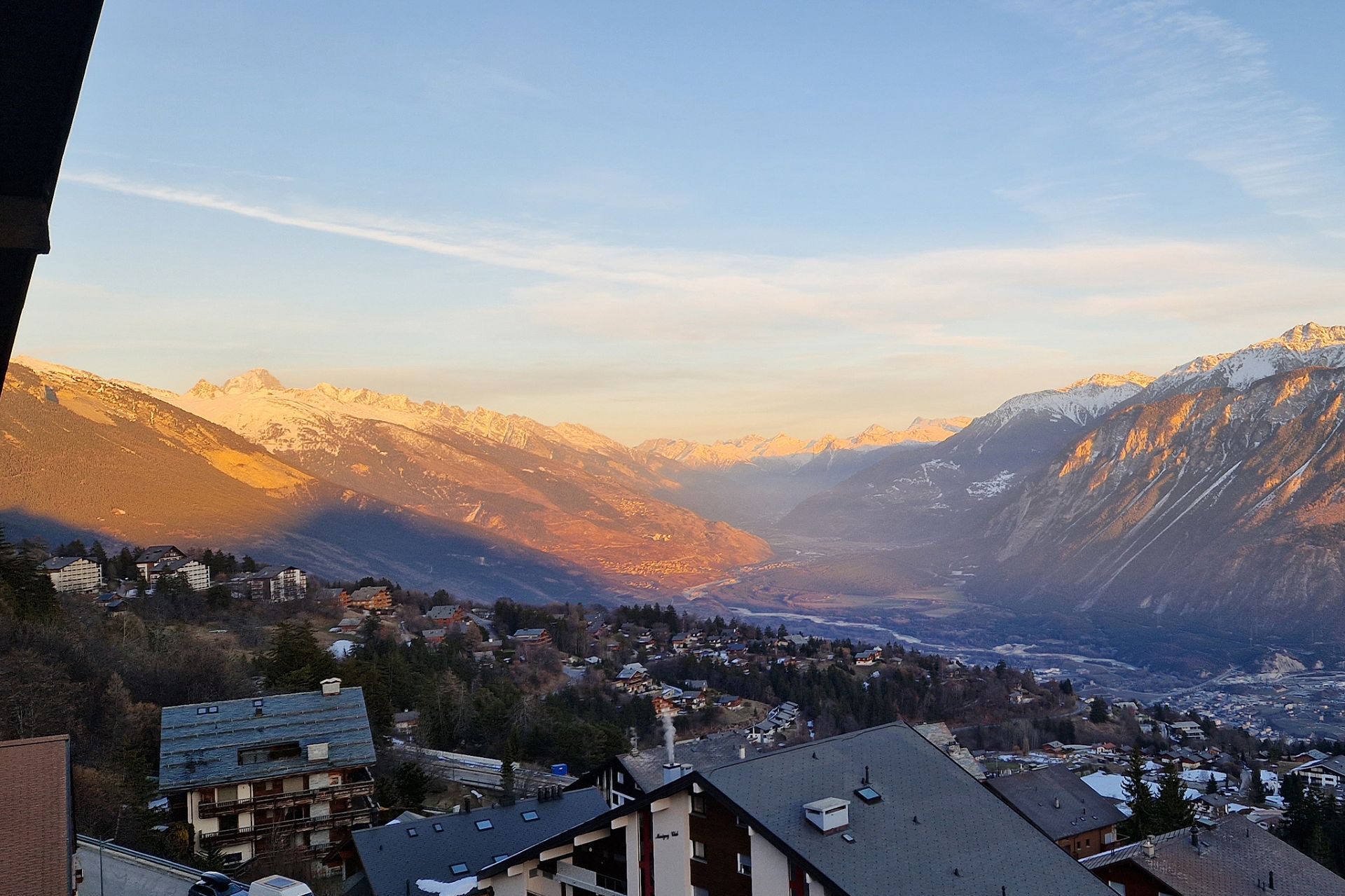 Crans-Montana. A la recherche d'un nid d'aigle sur le Haut-Plateau ?