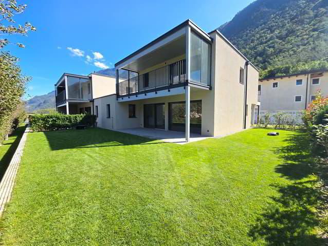 New villa - 203 m2 and 845 m3 - Martigny - ref. 10242567