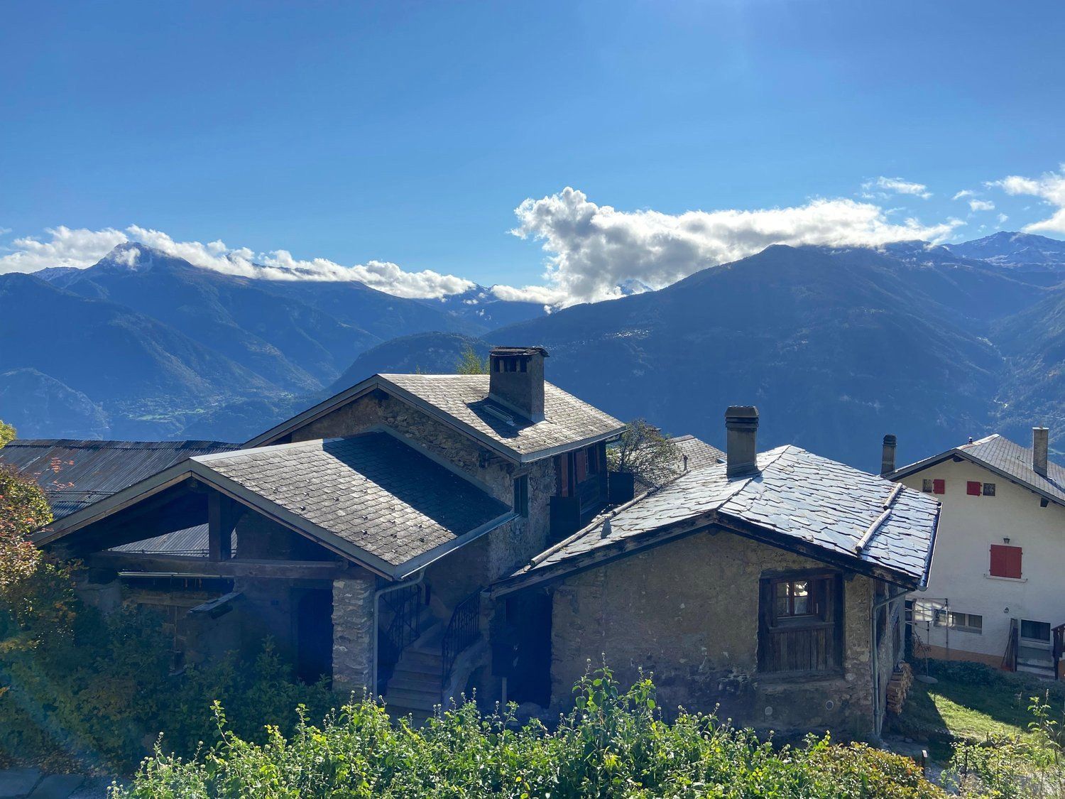 Élégant Appartement de 3 Pièces à Chermignon d'en Haut