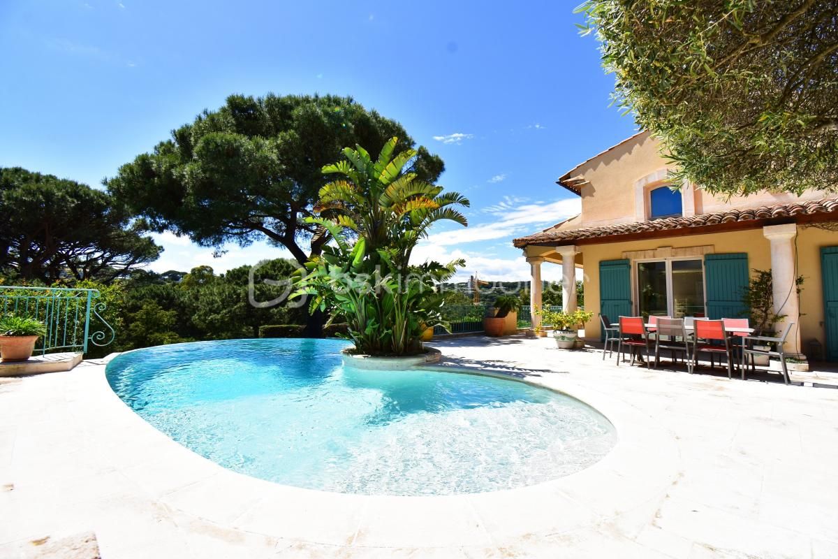 83990 SAINT TROPEZ - LES HAUTS DU PINET - RARE - AUTHENTIQUE BASTIDE TROPEZIENNE