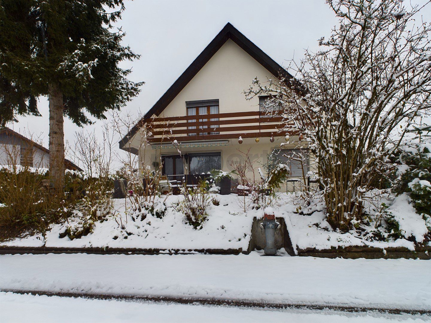 Dream home in Kräiligen: 5.5-room detached house in a child-friendly location.