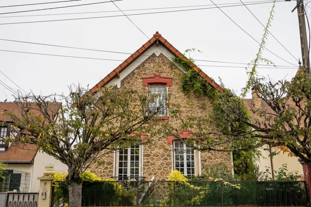 Maison 5 pièces de 105 m2 en vente à Clichy-sous-Bois - Idéal pour les familles