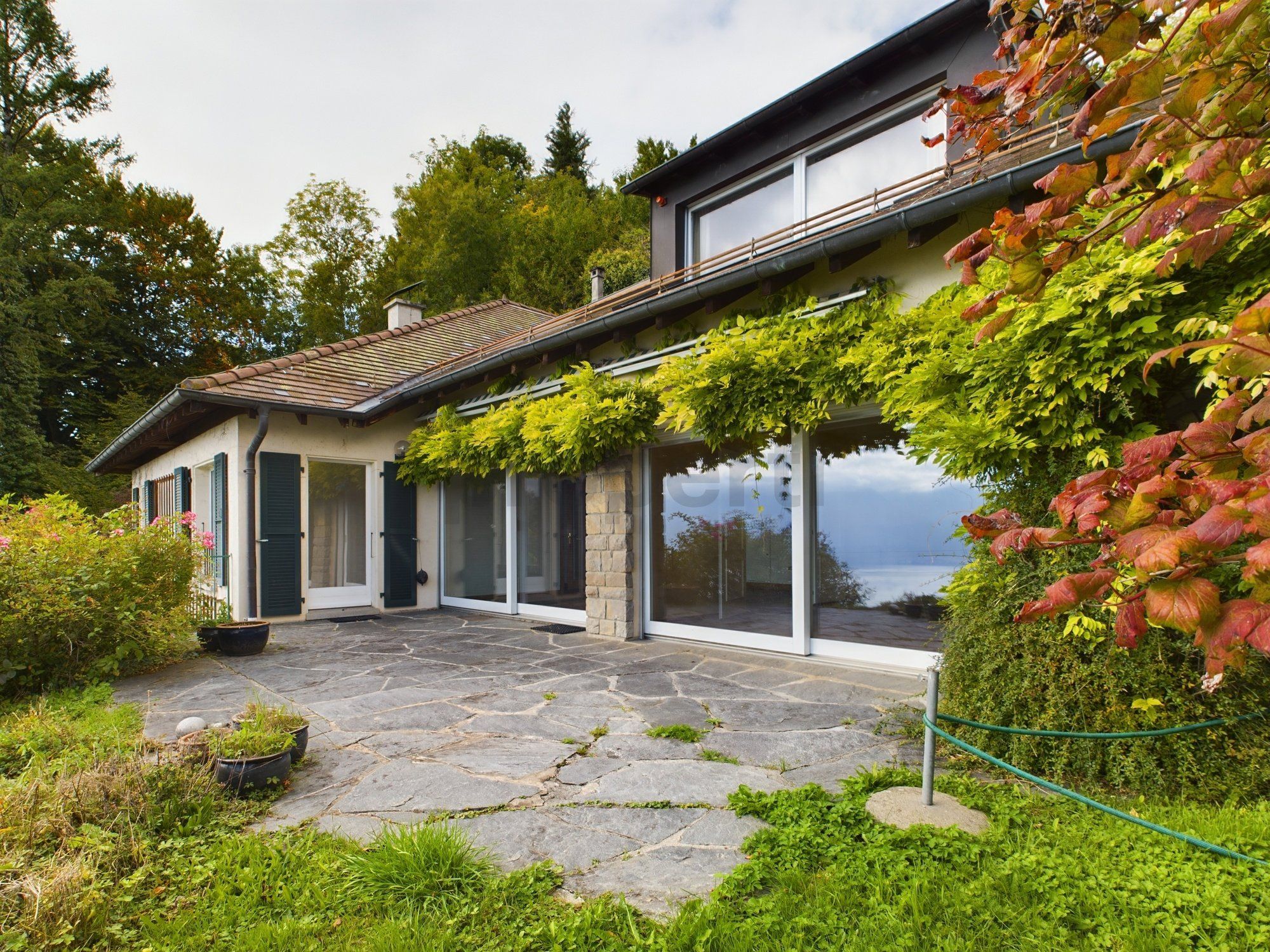 Magnifique maison de 8,5 pièces avec vue sur le lac Léman