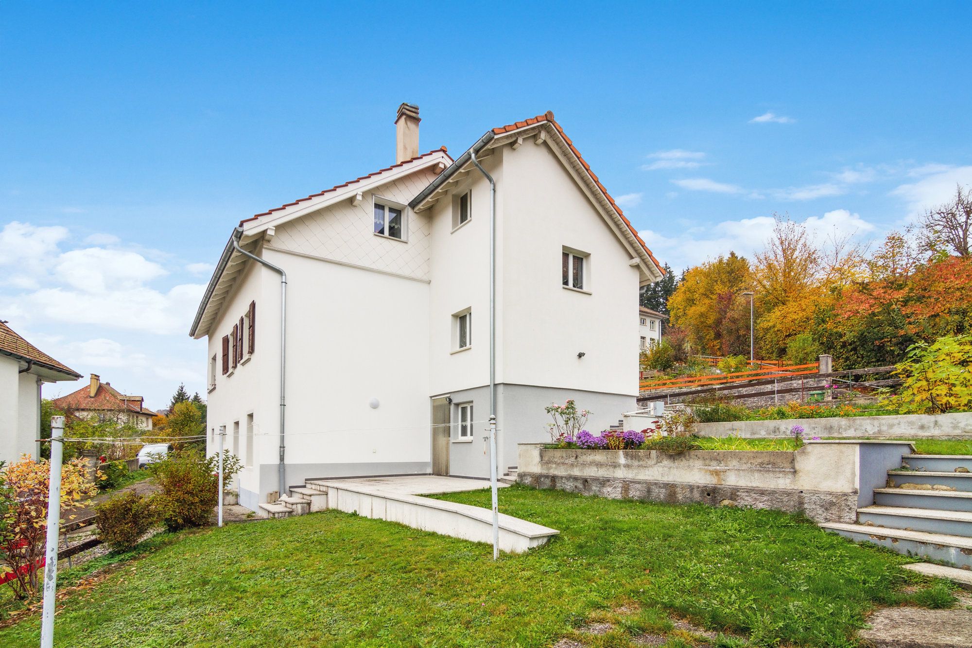 Belle maison avec vue dégagée et grand potentiel