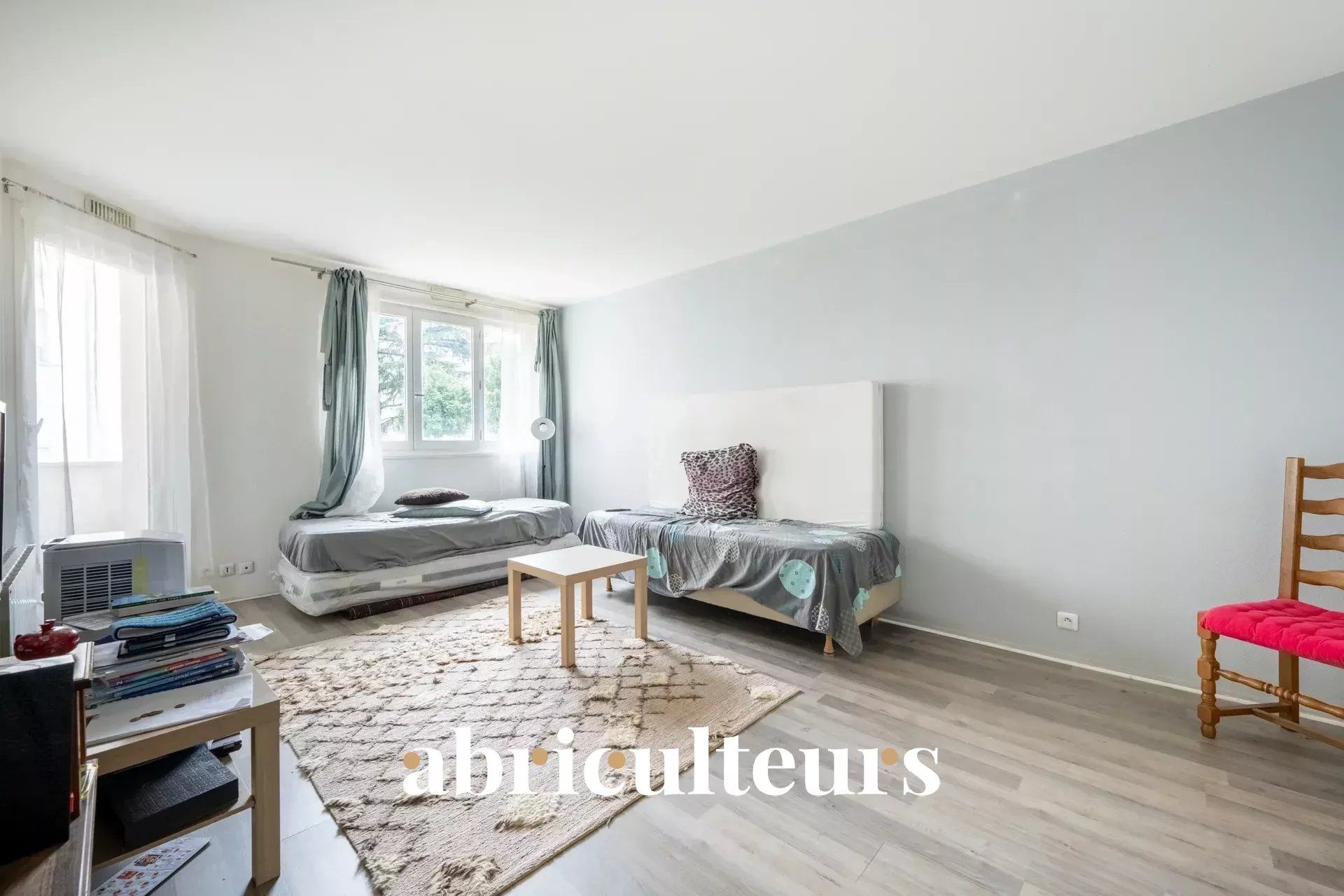 Appartement 2 pièces de 50m2 en vente à Sannois avec parking et balcon