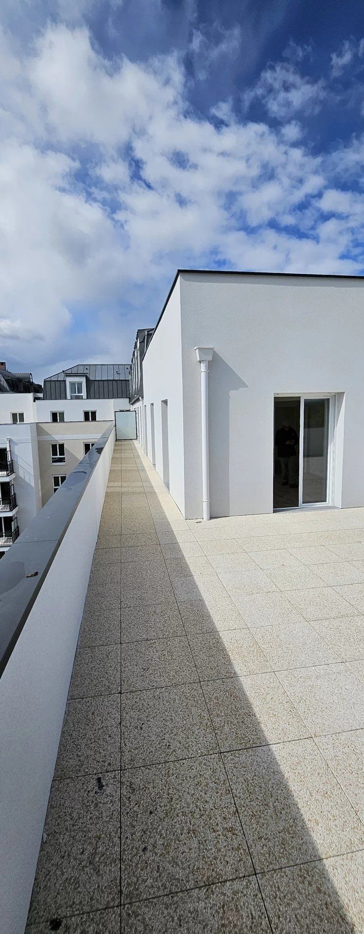 5P TERRASSE DE 65M2 2 PARKING