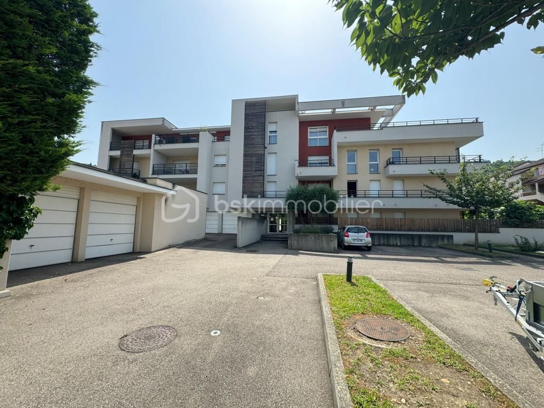 APPARTEMENT T3 , «  VIENNE SUD » , 80 m2 + Terrain 129 m2 + GARAGE