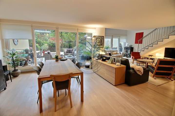 BEAUTIFUL AND SPACIOUS DUPLEX 2.5 ROOMS-128 M2-CONVERTIBLE 3.5...