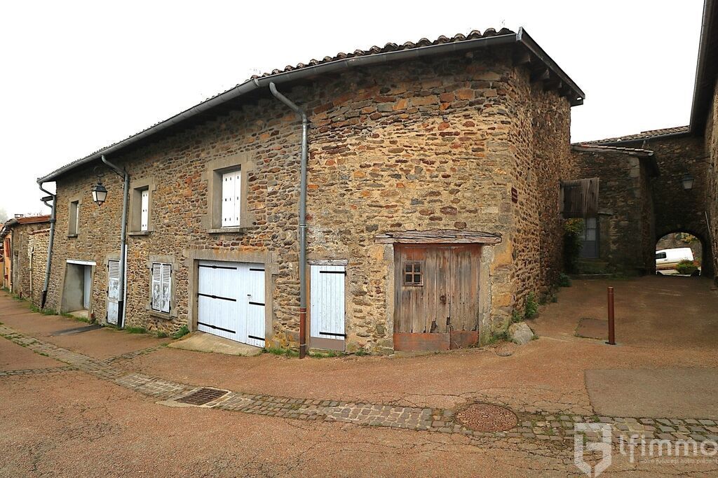 Maison de caractère avec grange idéale pour un projet profession