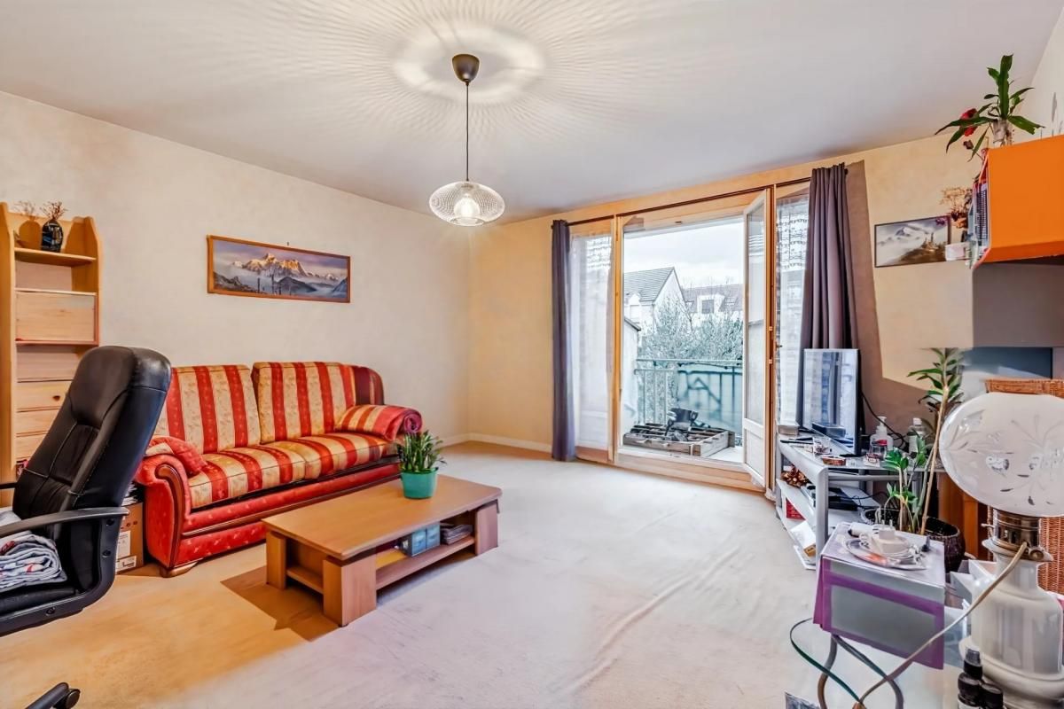 Appartement 2 pièces - 54m2 - Rue du Président François Mitterrand - Longjumeau