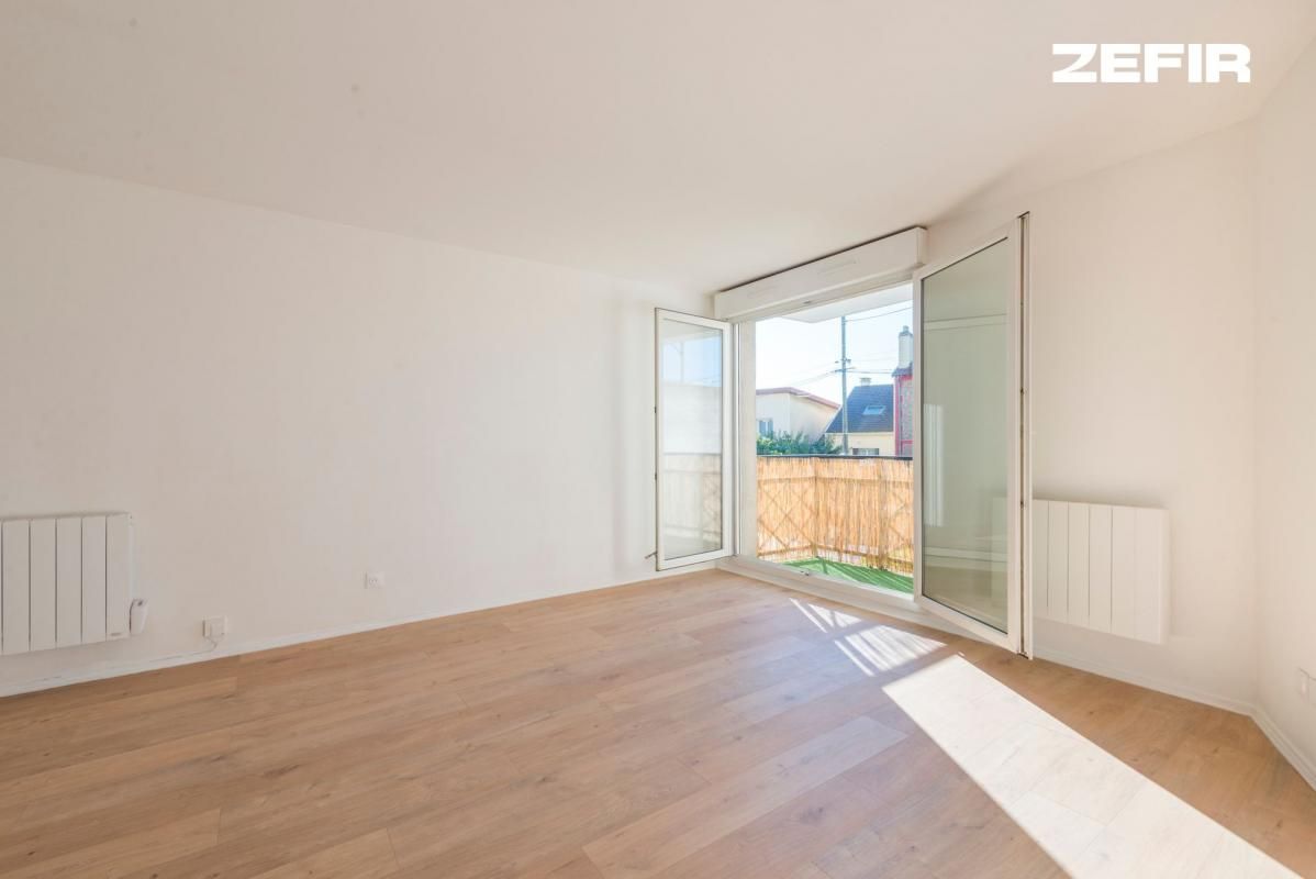 Studio de 24,48 m2 en vente à Argenteuil - Idéal pour primo accédant