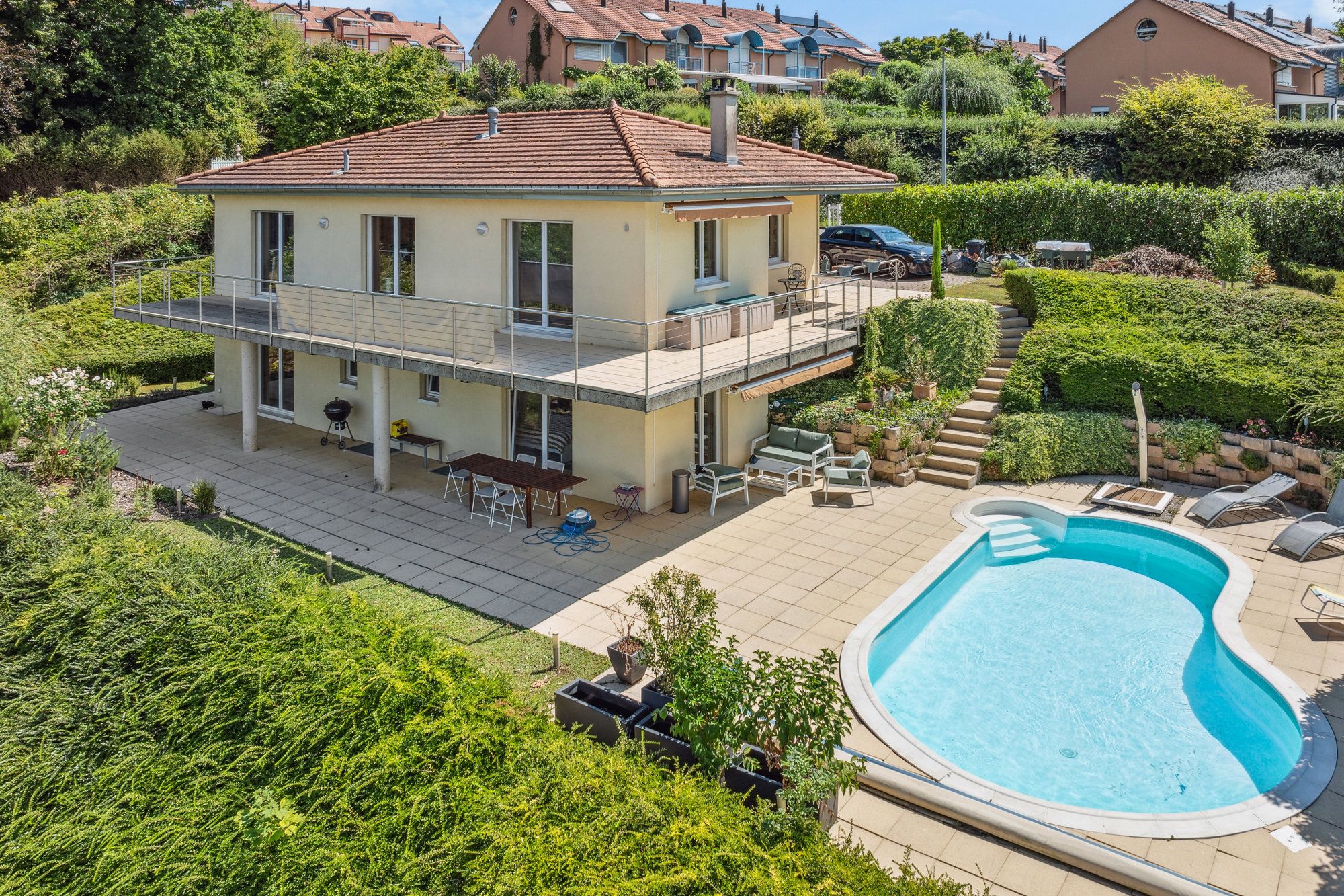 Très belle villa individuelle avec vue imprenable sur le lac !