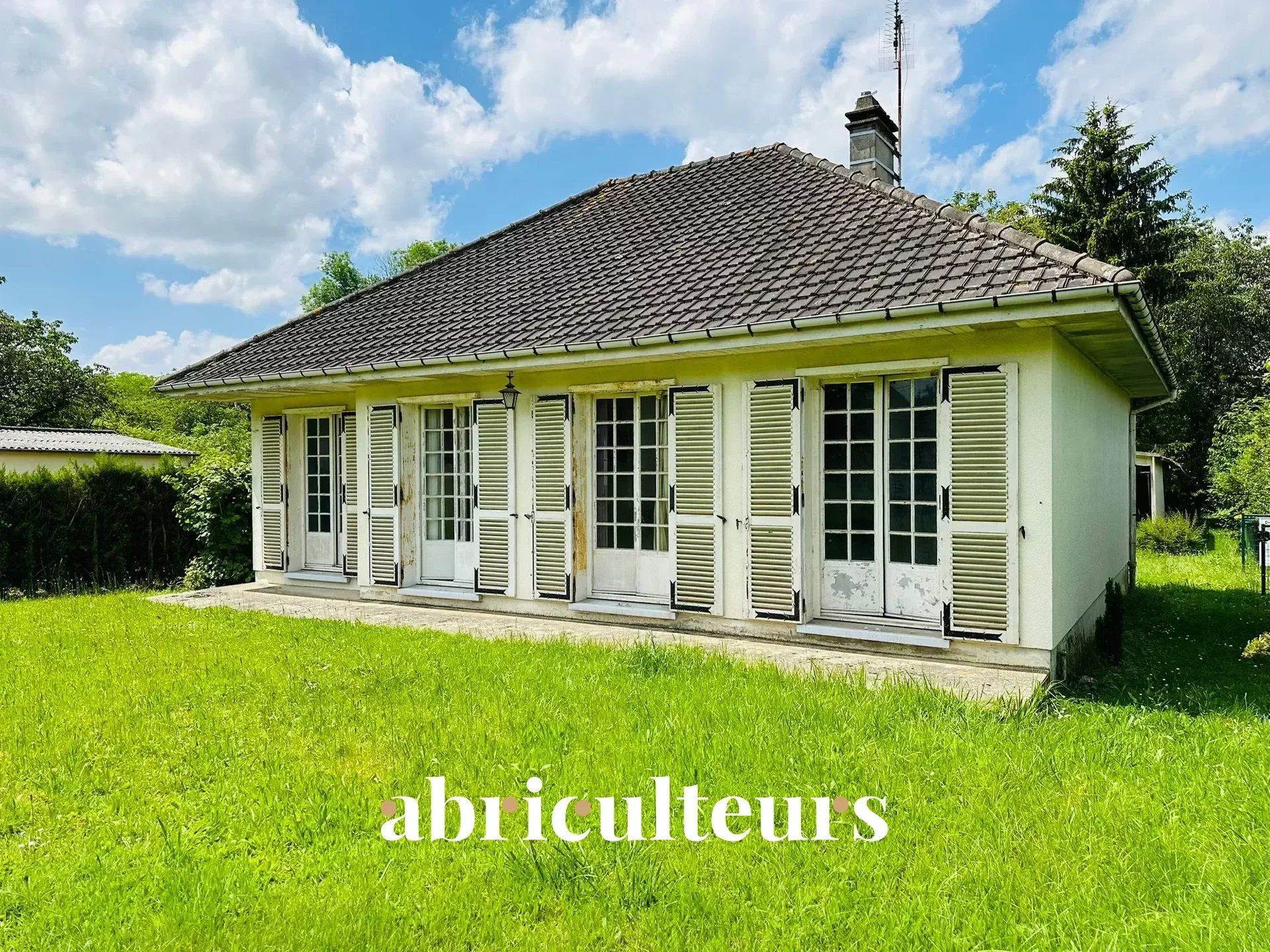 Charmante maison avec deux chambres à 8 minutes en voiture de la Ferté-sous-Jouarre