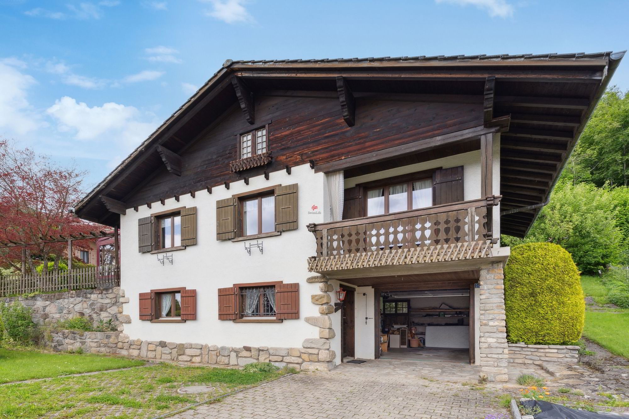 À 15 min de Fribourg, maison au calme avec vue, à rénover