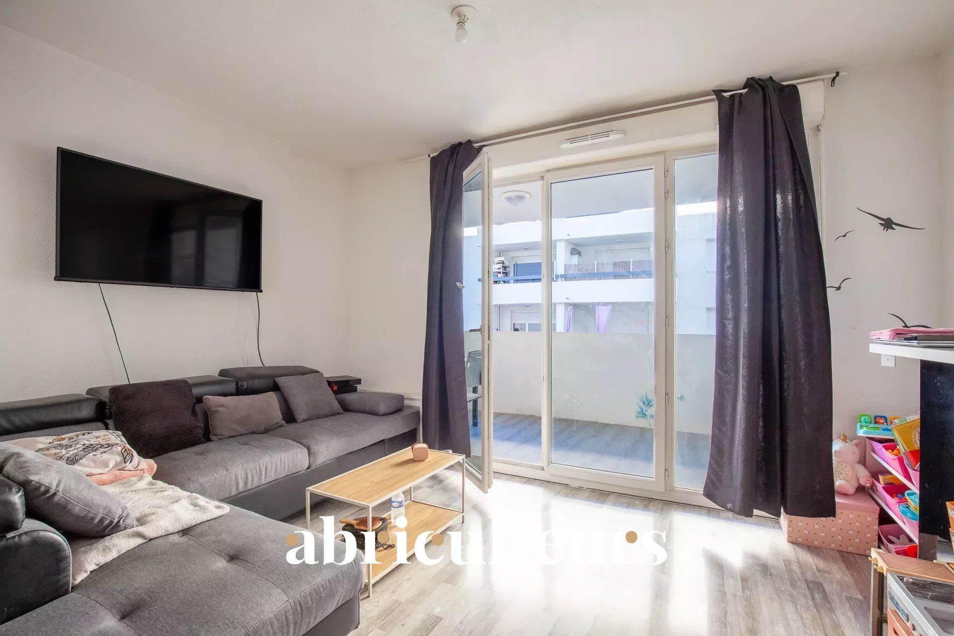 Appartement 2 pièces de 39 m² avec balcon en vente dans le 15ème arrondissement de Marseille - Idéal pour primo-accédants et investisseurs