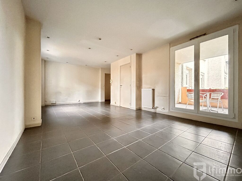 Appartement familial F5 de 100 m² avec terrasse, résidence prisé