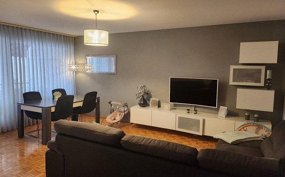 Schön 3.5 Zimmerwohnung in Villars-sur-Glâne