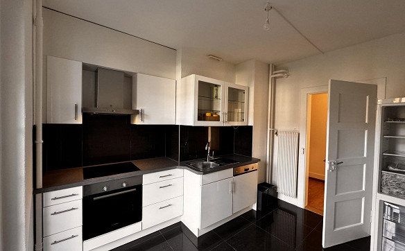 Mitten in Bern; renovierte Altbauwohnung an perfekter Lage!