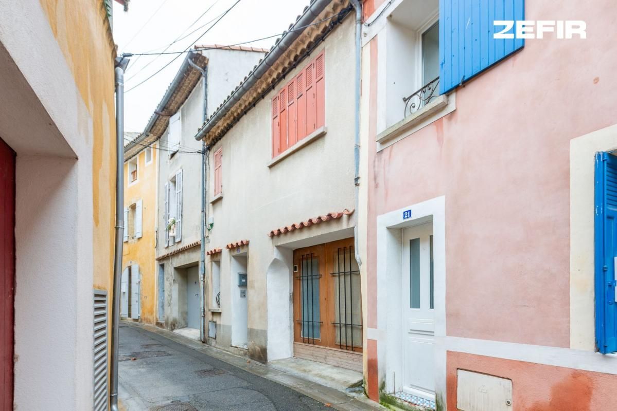 Maison de village avec garage de 80m2 et terrasse à Lambesc